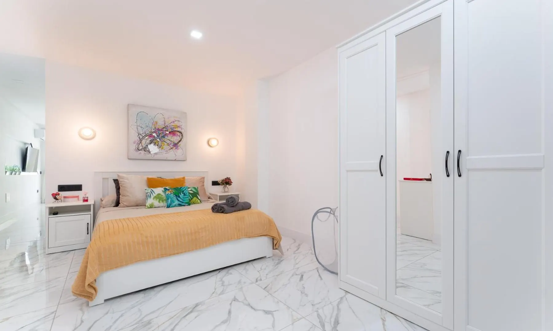 Beach Exclusive Apartment With Terrace - Pool View - Jacuzzi View San Bartolome de Tirajana