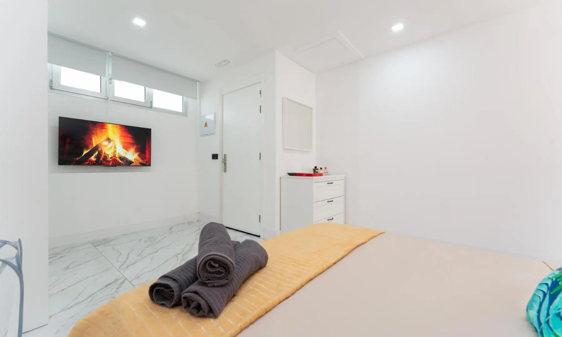 Beach Exclusive Apartment With Terrace - Pool View - Jacuzzi View San Bartolome de Tirajana